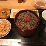 うどん やきとり とびた - 