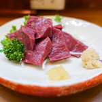 むつ五郎 - 心臓刺し