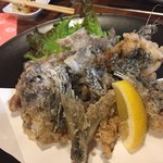 居酒屋 前 - アジ等の骨せんべい