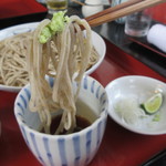 手打そば千花庵 - ワサビを乗っけて､ズル～っと。