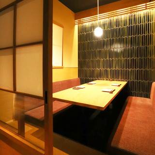 4名から6名様用の掘りごたつ個室あり
