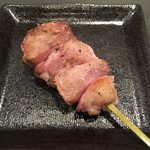 Upper tongue skewer