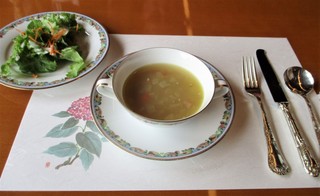 ラウンジ kinkei - スープとサラダ