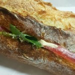 パサージュ ア ニヴォ - ﾂﾅとｸﾘｰﾑﾁｰｽﾞ･ﾊﾞｼﾞﾙ 410円