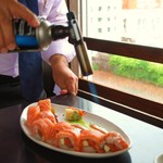 神鮨 - ノルウェーファイヤーロールをファイヤーしてます(*´∀｀*)