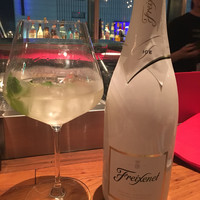 バル デ エスパーニャ ムイ 名古屋ミッドランド店 - FreixenetIECモヒート