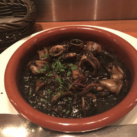 バル デ エスパーニャ ムイ 名古屋ミッドランド店 - 小イカのイカ墨煮