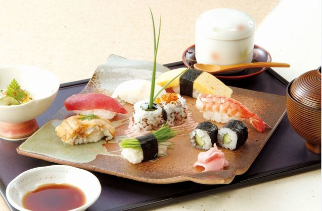 ランチメニュー 日本料理 魚つぐ 北習志野 懐石 会席料理 食べログ