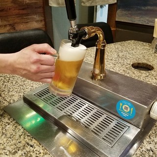 テーブルでビールが注げる‼ビールサーバー完備！1cc=1円