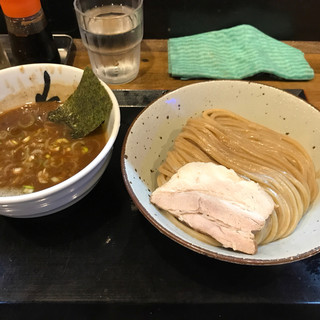市川ウズマサ