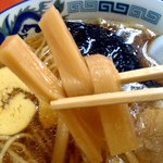 だるま軒 - メンマのアップ