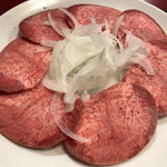焼肉ハウス南大門 - 料理写真:上塩タン
