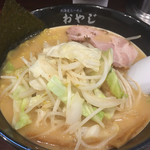 北海道らーめん おやじ - おやじ麺(味噌味)¥800