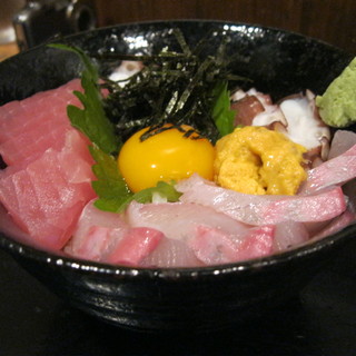 If you want to enjoy freshness, try sashimi first.