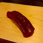 鮨 和さび - クロマグロ漬け