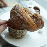 MR. Holmes Bakehouse - クロフィン