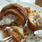 MR. Holmes Bakehouse - フィリングは日替わり