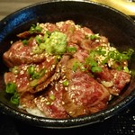 焼肉 秀門 - 宮崎牛炙り丼