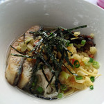 イル　フェリーチェ - 仙巌園「偉人たちが愛した薩摩郷土料理」「川内黒薩摩鶏のコンフュと泰西うな正鰻の奄美鶏飯　旅する丸干しイワシのせ」  「手打ち蕎麦はんしゃ」金七商店のクラシックを聴いたカツオの出汁と共に