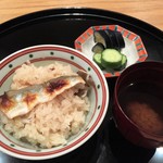 まき村 - 長良川の鮎ごはん、赤出汁と香の物