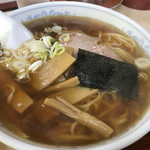 丸信中華そば - 醤油ラーメン
            