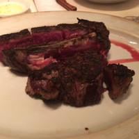 37 Steakhouse & Bar - 