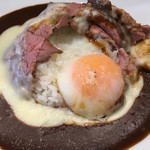 ジェイズカレー - ●J'sカレー●＋ジャガイモ＋温玉で、辛口カレーを3回味を変えて♪