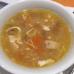 Cafe＆kitchen オリエンタルSAPANA - セットにつくスープ