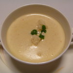 ブラッスリーしんかわ - ネギとメークインのポタージュ