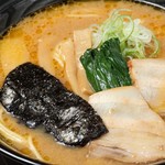 Ramen Ando Ippaiya Banshou - 数種の味噌をブレンド深い味わい味噌ラーメン 