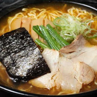 ラーメン&一杯屋 万笑_1