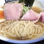 ジャンクストーリー - 濃厚貝出汁味噌（麺のアップ）