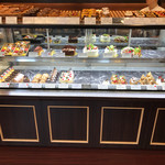 アングランパ - ショーケース（ケーキ）