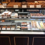 アングランパ - ショーケース（チョコレート）