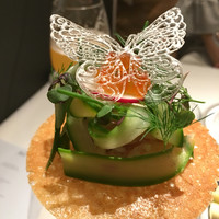 レストランエール - こんなに美しい蝶が