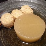 笑福酒場ぜん - おでん（つくね、だいこん）