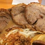 麺場 田所商店 - 北海道味噌 炙りチャーシュー麺（￥1,080円）