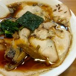 らーめんヒグマ - チャーシュー麺￥800 ＋ホウレン草￥100