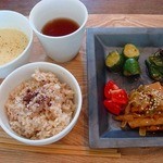 コマカフェ - 食材にこだわった、コマ定食900円☆