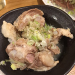 もつ焼 碁ゑん - バラ軟骨煮込