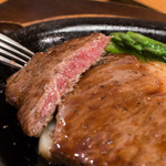 米沢牛 登起波 - サーロインステーキの断面