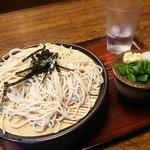 更科 - ざるそば600円 半分よりちょっと多いぐらい