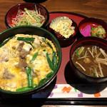 和食ダイニング かねこ - スタミナ丼(500円)