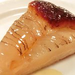 ラミティエ - デザートセット 525円 の洋ナシのタルト キャラメルジャム入り