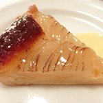 ラミティエ - デザートセット 525円 の洋ナシのタルト キャラメルジャム入り