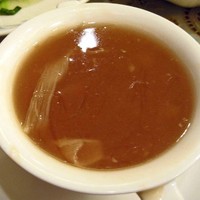 状元樓 横浜中華街本店 - フカヒレスープ