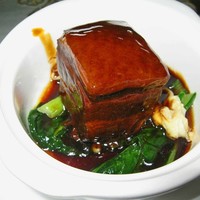 状元樓 横浜中華街本店 - 皮付き豚バラ肉の角煮