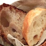 ラミティエ - 本日のランチ 1200円 のパン