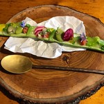 Terroir愛と胃袋 - アミューズ 空豆 トマトの涙