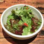 スパイスカフェ - ペアカレーランチ 1350円 のサラダ